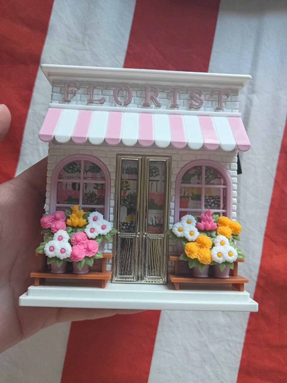 Bath & Body Works Pink and White Mini Florist Shop Figurine